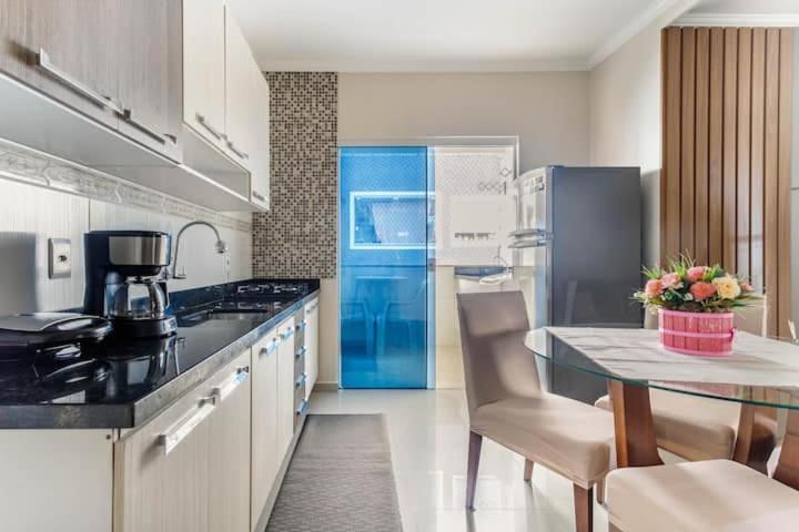 Self Check-In Wi-Fi , 2 Garagens, Home-Officce, Ar Quente E Frio Флоріанополіс Екстер'єр фото